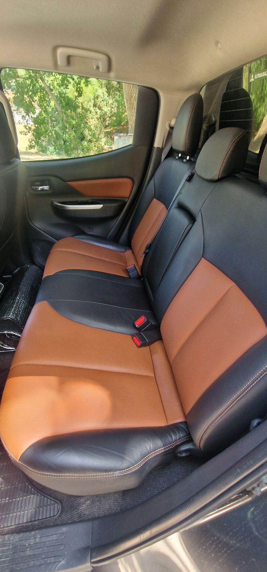 L200 Strakar 1st Edition