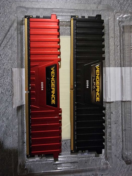 Corsair vengeance DDR4