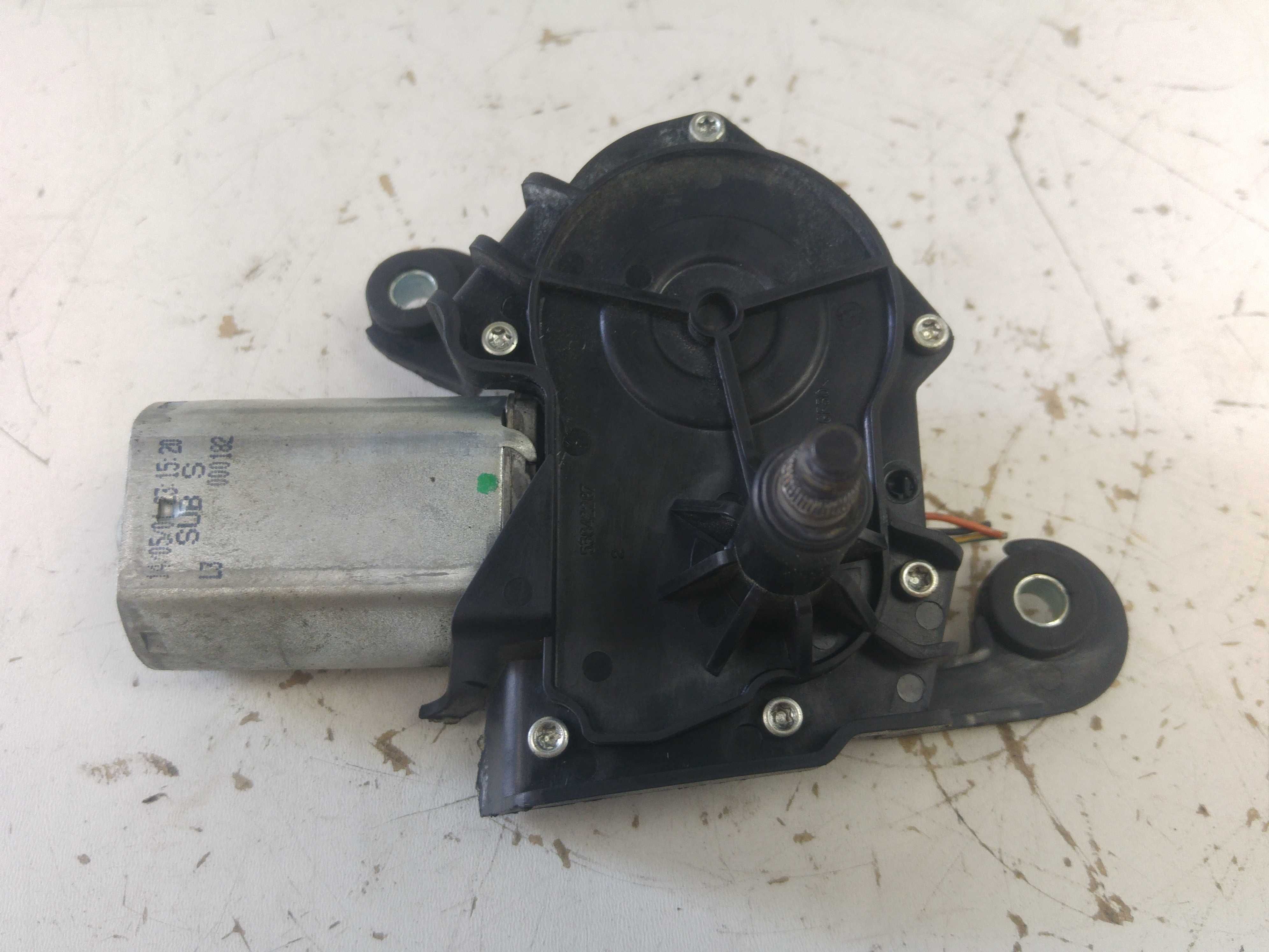 Suzuki Wagon R Opel Agila Silniczek Podnoszenia Wycieraczki Tył Tylnej