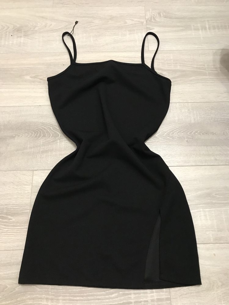 плаття чорне