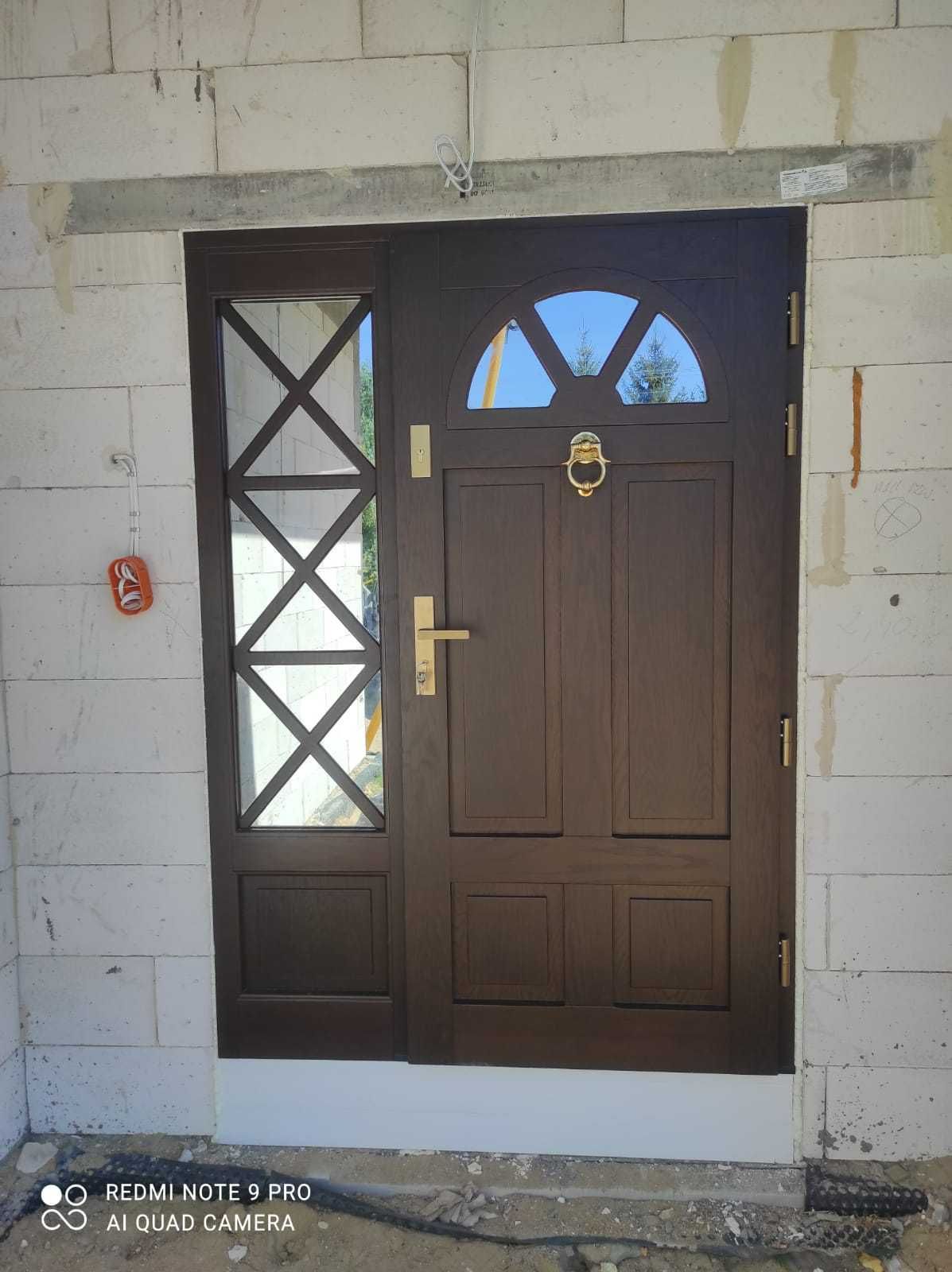 Drzwi drewniane  zewnętrzne dębowe dostawa GRATIS (czyste powietrze)
