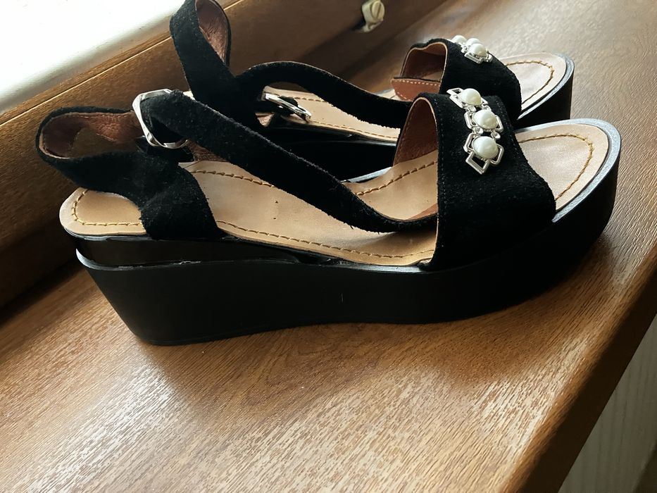 Босоніжки замш 37 розмір 24 см