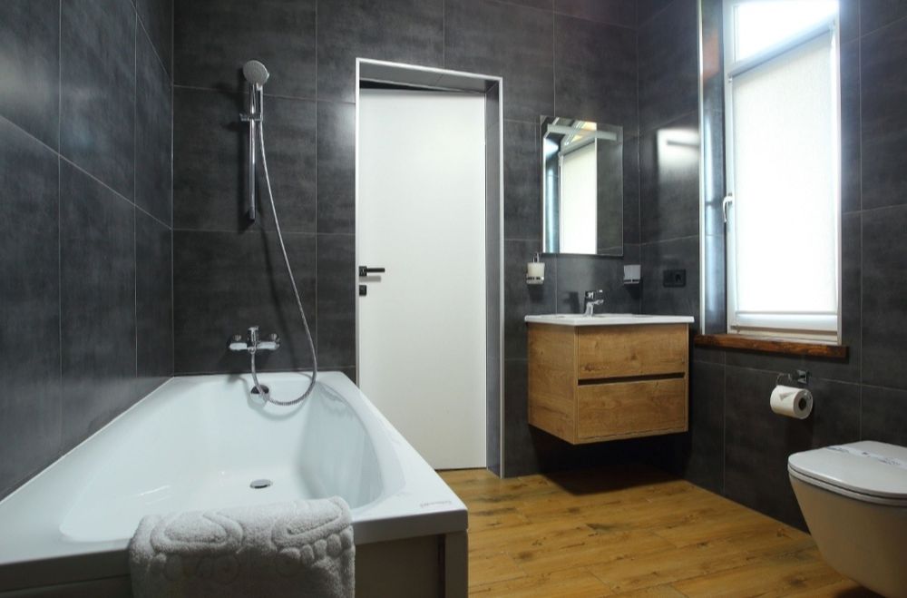 Терміново Котедж у Поляниці -Фенікс- (Буковель)