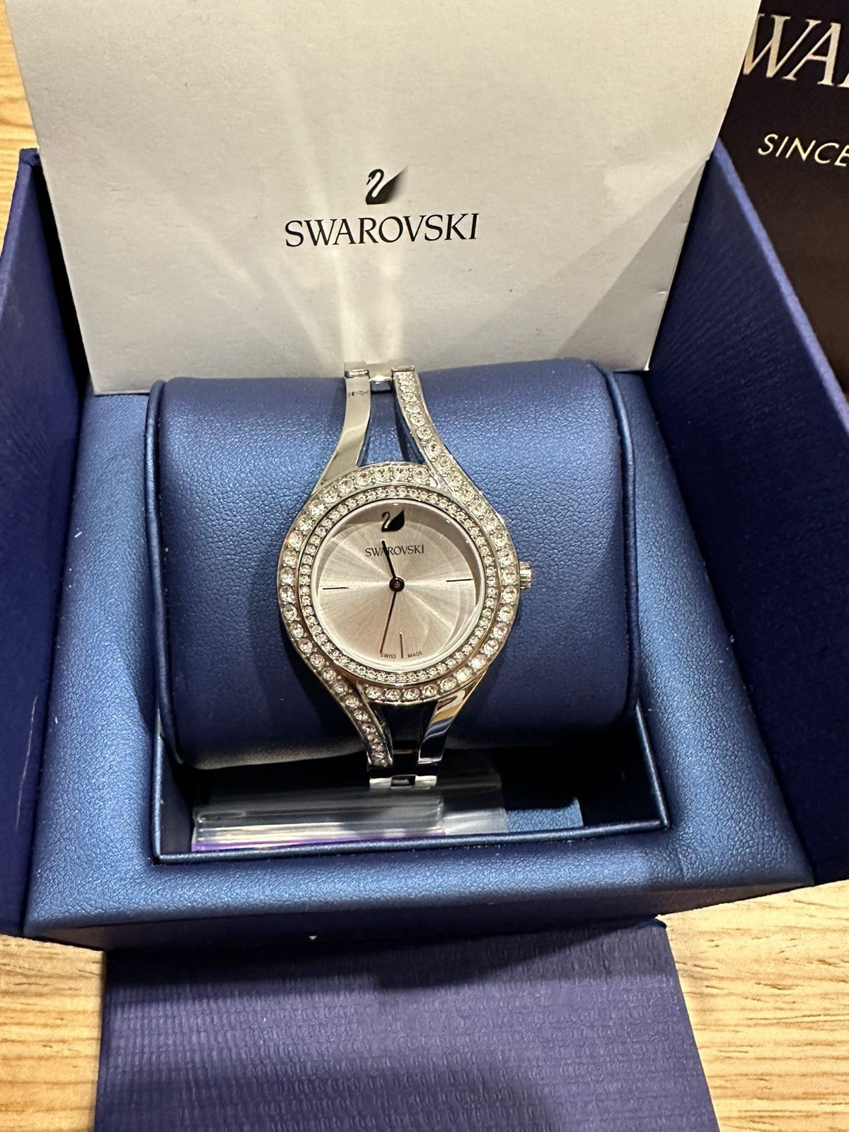 Часы Swarovski Eternal 5377545