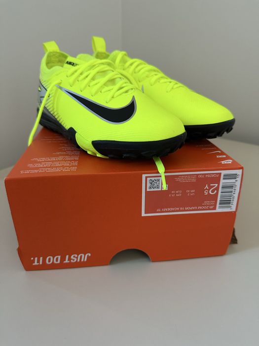 Nike Vapoor 16 FT Air Zoom