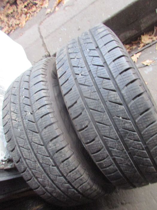 215/65/16с пара зимових шин Good Year Vector 4 Seasons