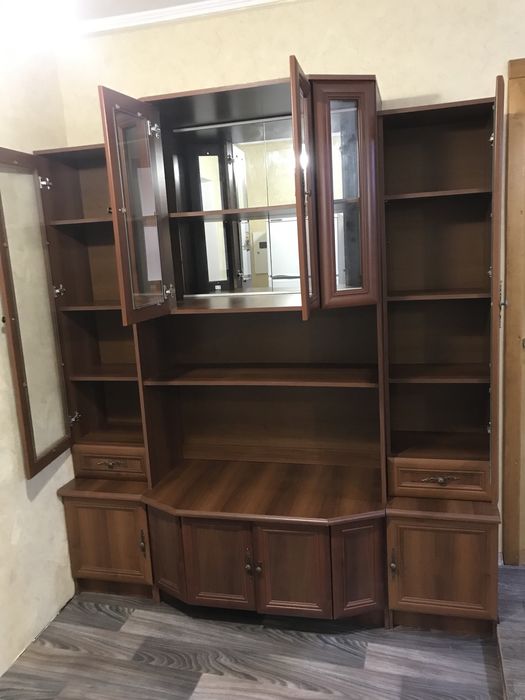 Мебель для гостинной ,столовой