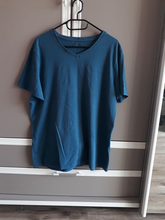 T-shirt męski niebieski turkusowy bez nadruków 4F rozmiar XL dekolt V