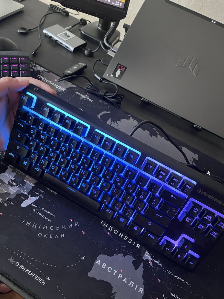 Клавиатура  steelseries apex 3 tkl