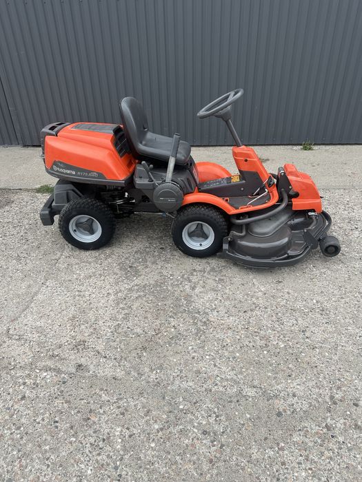 Traktorek kosiarka HUSQVARNA RIDER R175 AWD 4x4