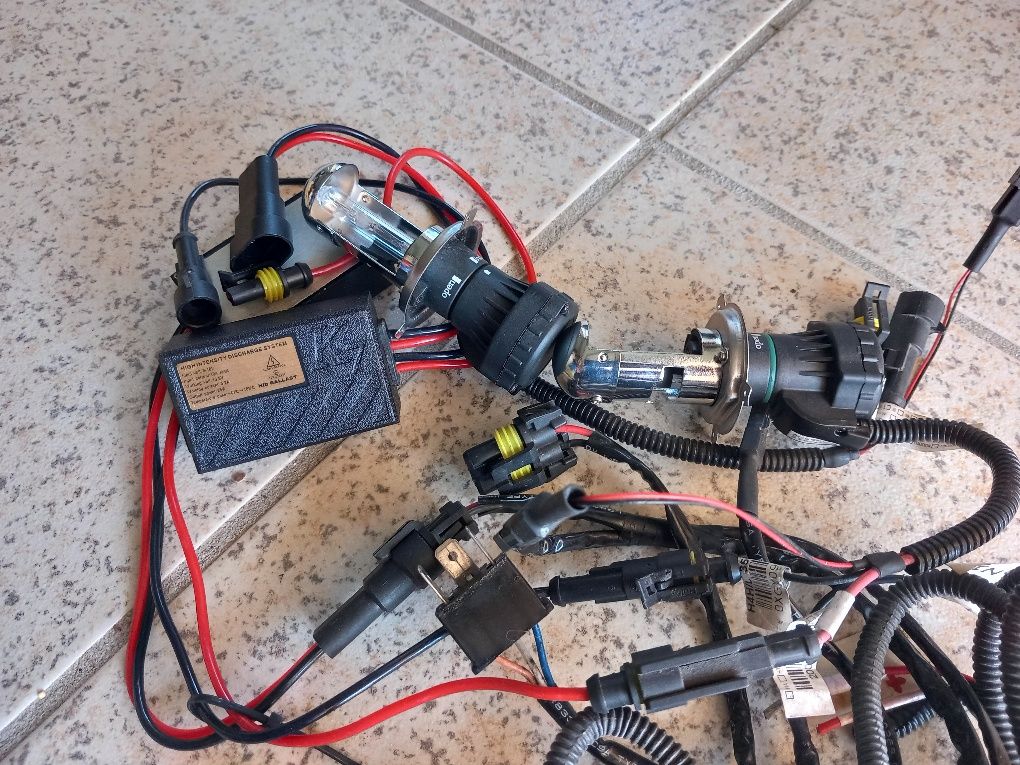 Balastros mais lâmpadas de xénon
