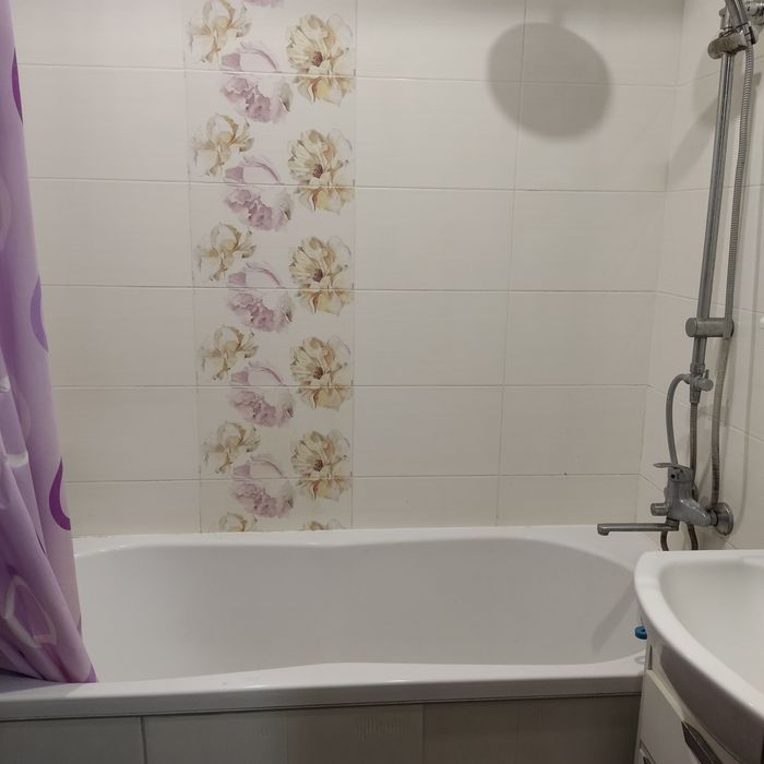 Трикімнатна,район Бума.