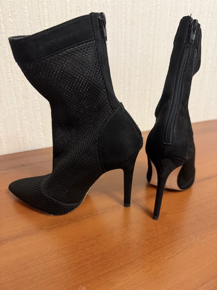 Модные ботильоны на каблуке