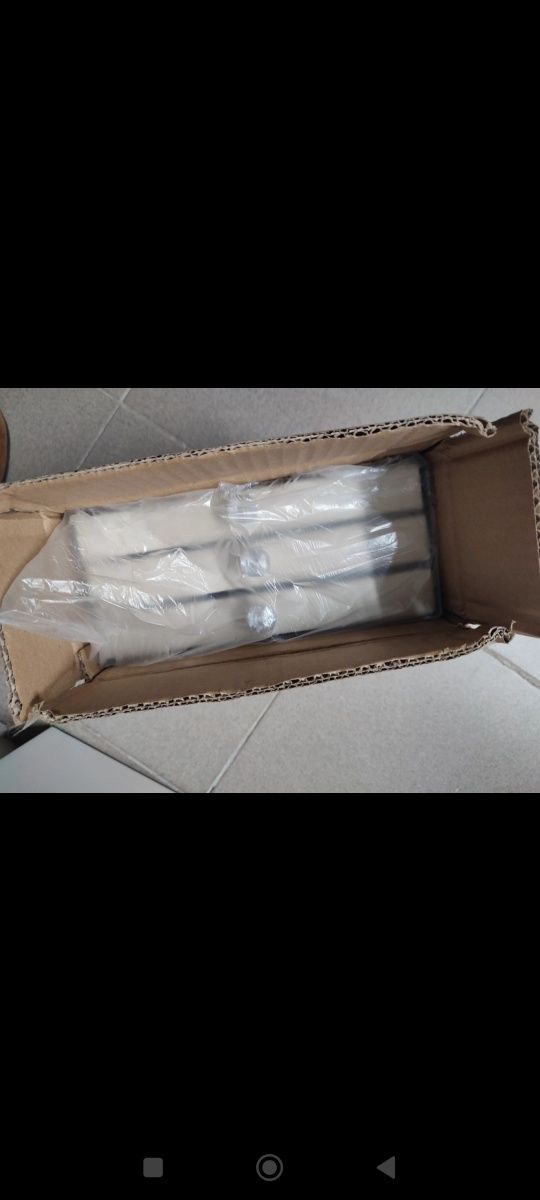 Caixa de veludo com capa em acrílico e 3 gavetas