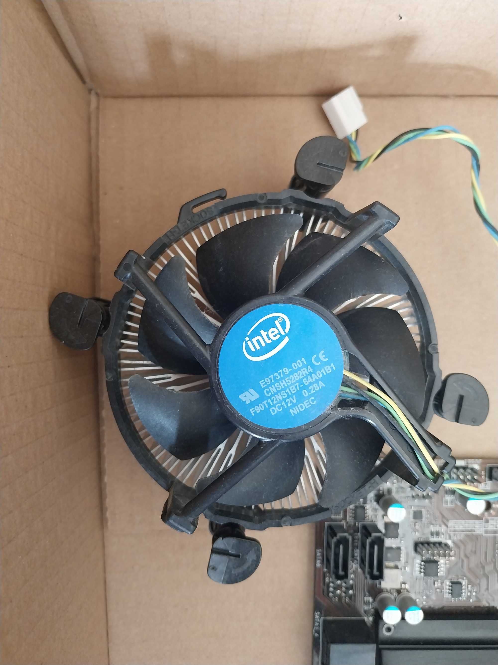 i5 6500, motherboard, placa de rede e 16GB de Ram