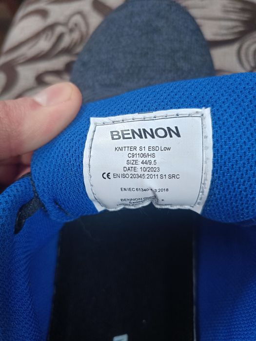 Розпродаж! Робочого взуття кросівки