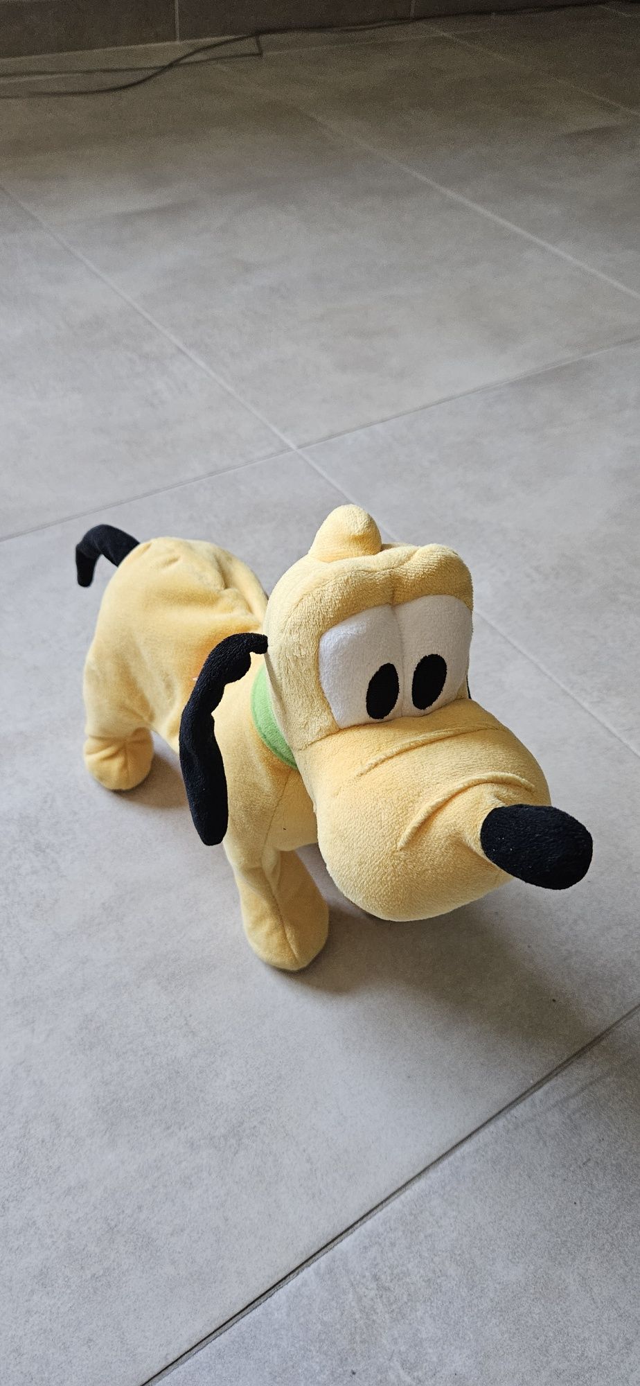 Brinquedo interactivo para criança