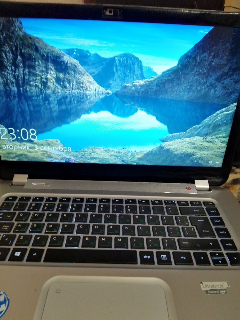 Ультрабук HP Spectre
