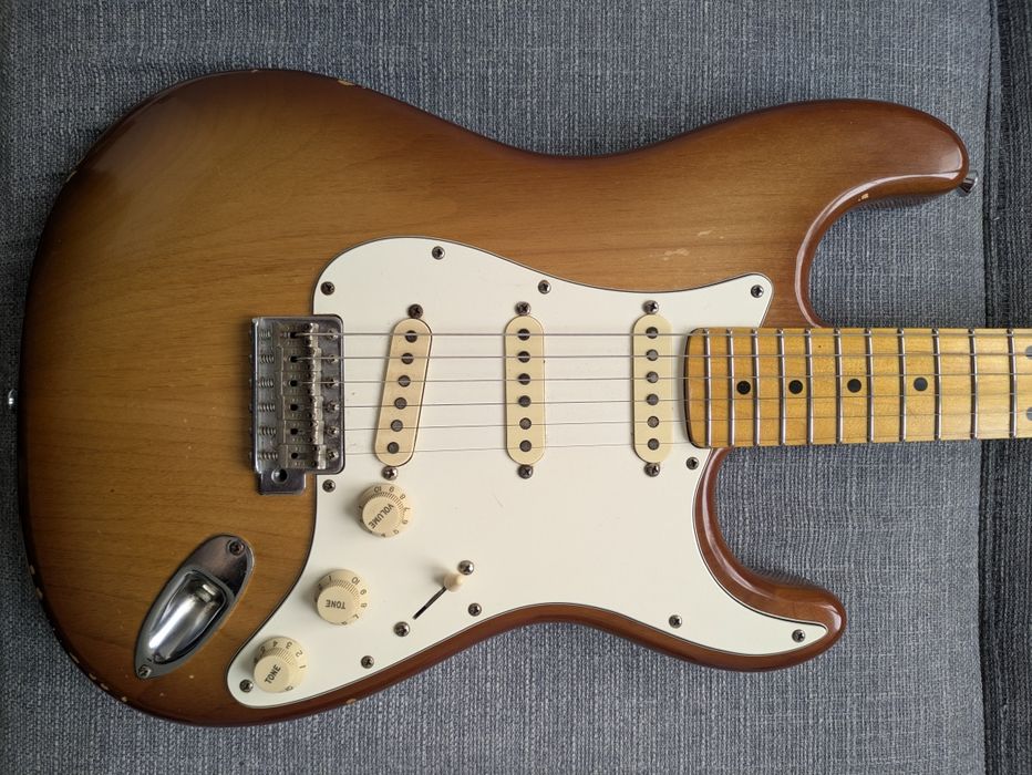 ESP Edwards E-SE-93M/LT Stratocaster Nitro Refinished