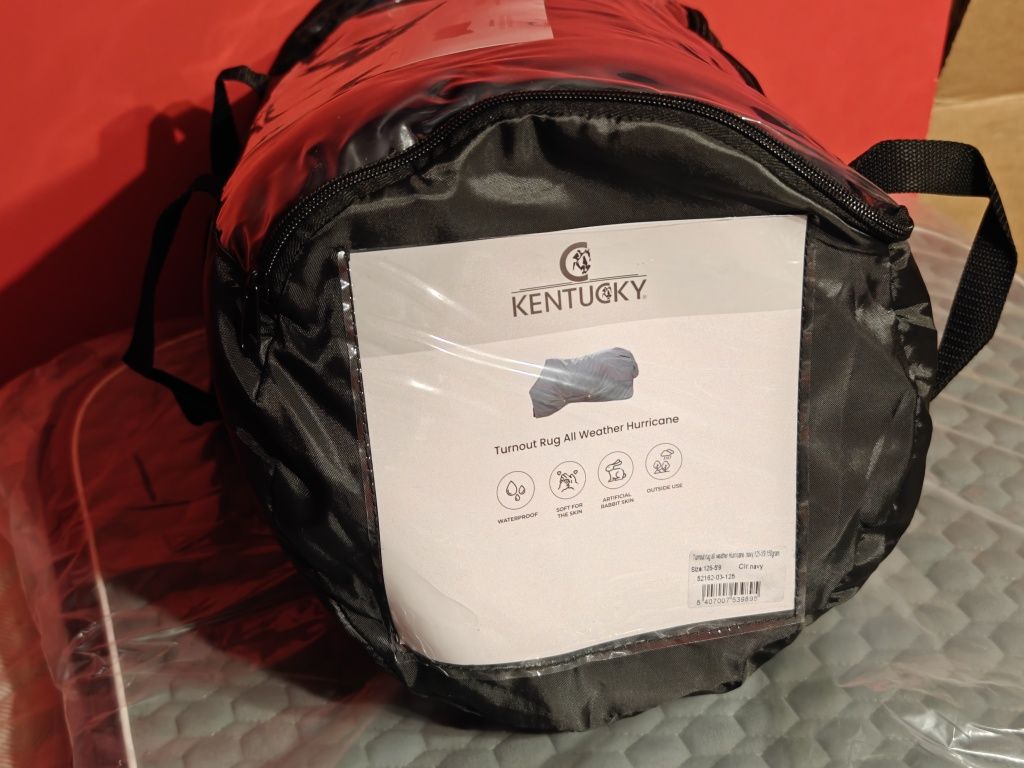 Derka padokowa Kentucky All weather Hurricane 50g 145cm granatowa