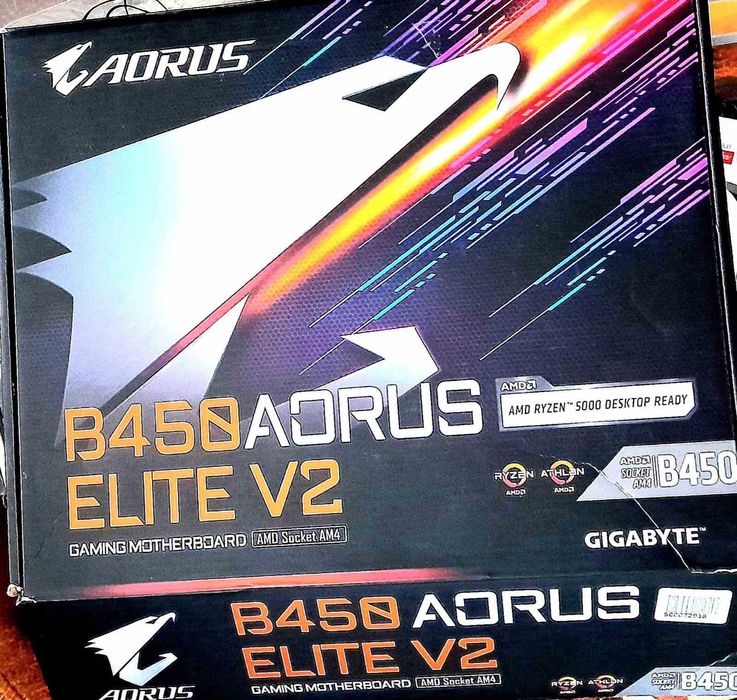 Материнська плата Gigabyte B450