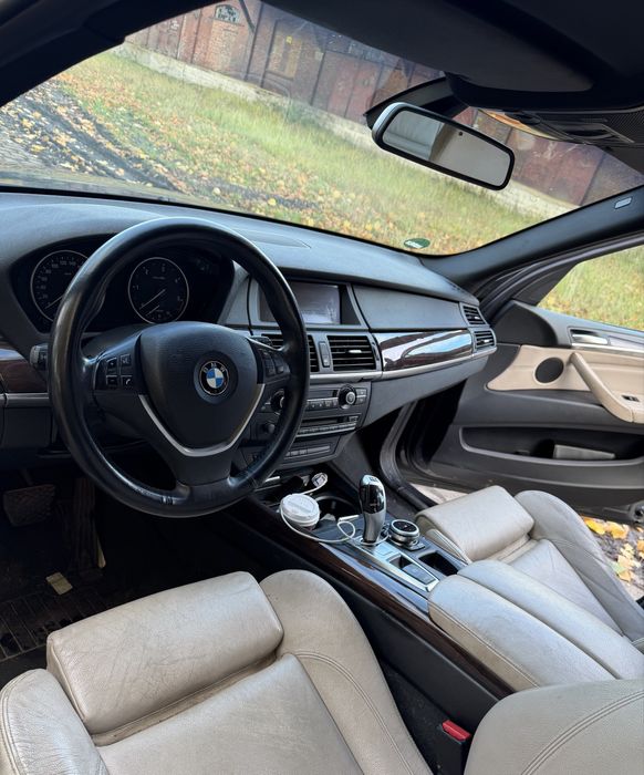BMW X5 E70 3.0 X-Drive |