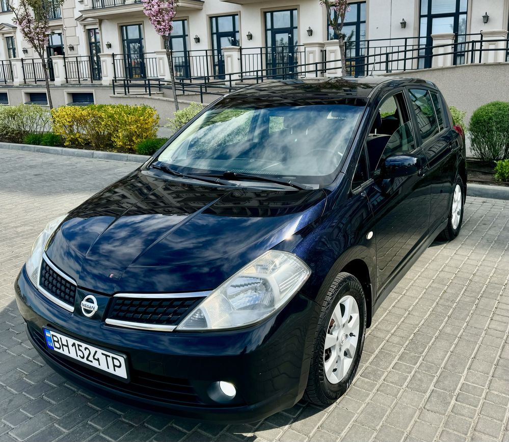 Nissan Tiida 1.6