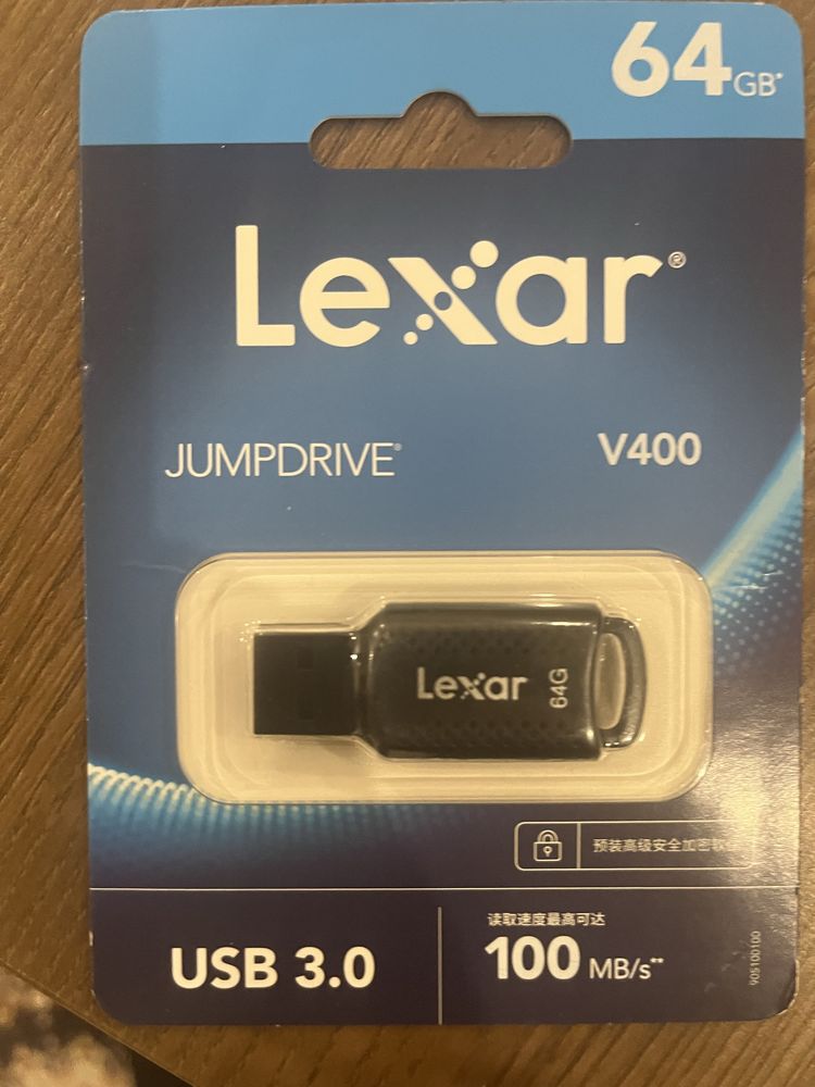 Продам флешку Lexar 64ГБ usb 3.0