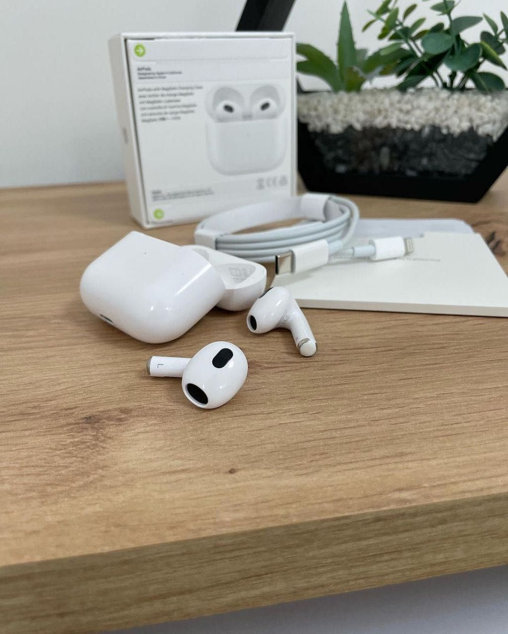 Продам AirPods 3 нові навушники