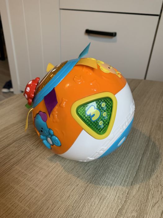 Migocząca hula kula vtech