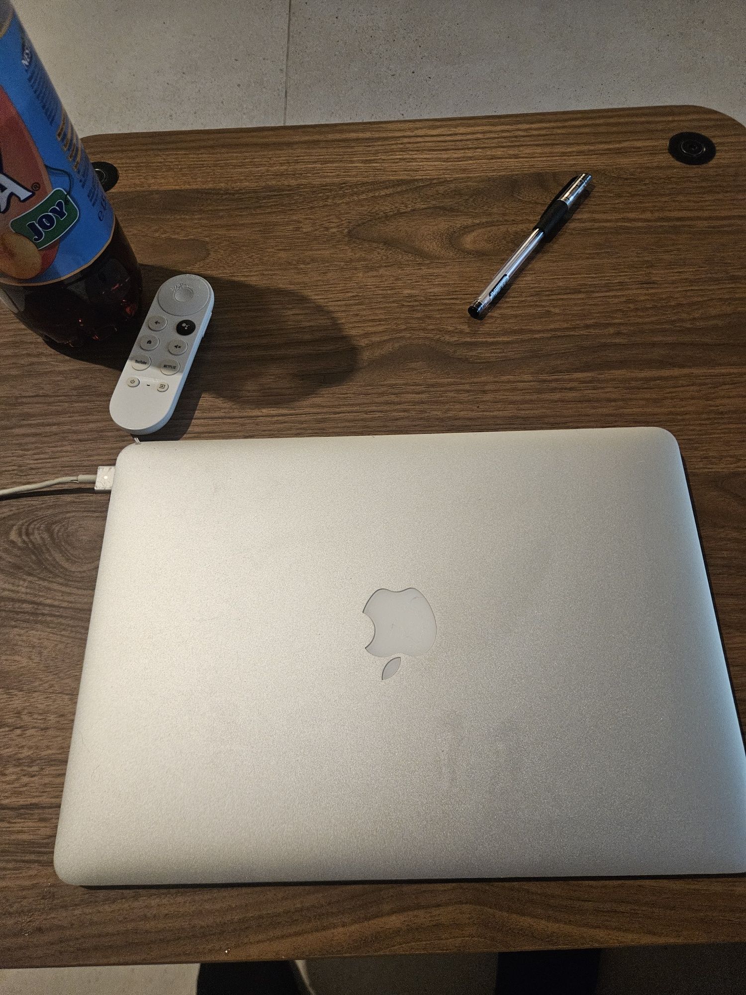 Macbook air 13 cali 2014 rok