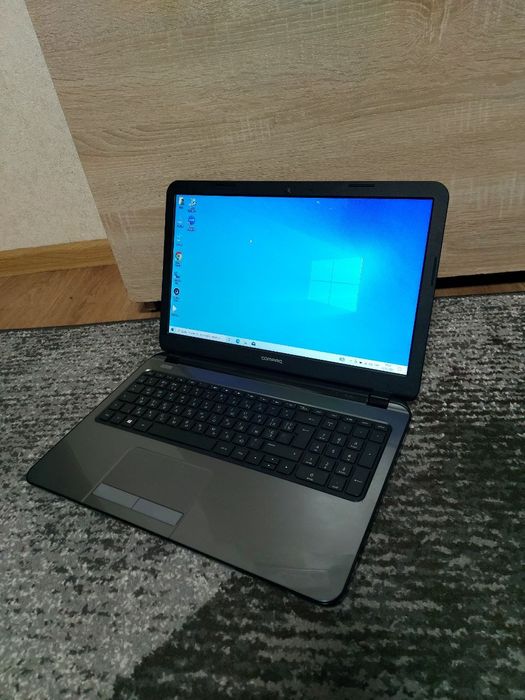 Ноутбук Hp Compag аккумулятор держит