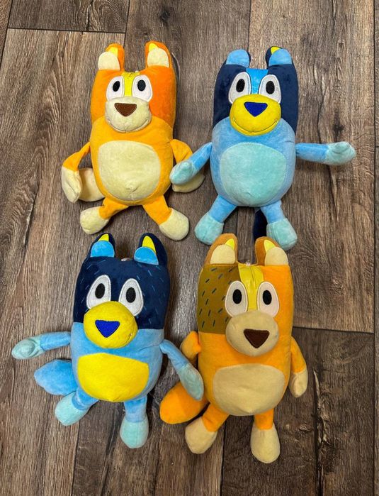 Плюшеві іграшки Блуі і Бінго Bluey & Bingo Блуи и Бинго
