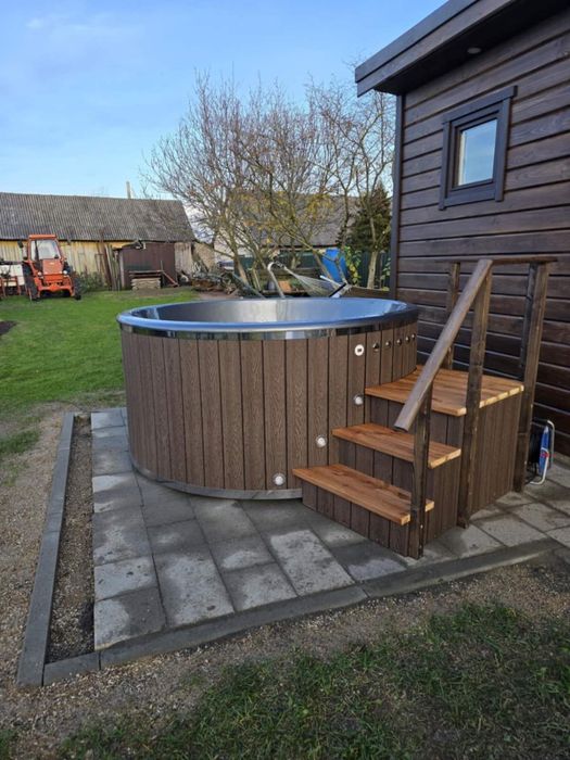 Jacuzzi mobilne na przyczepie