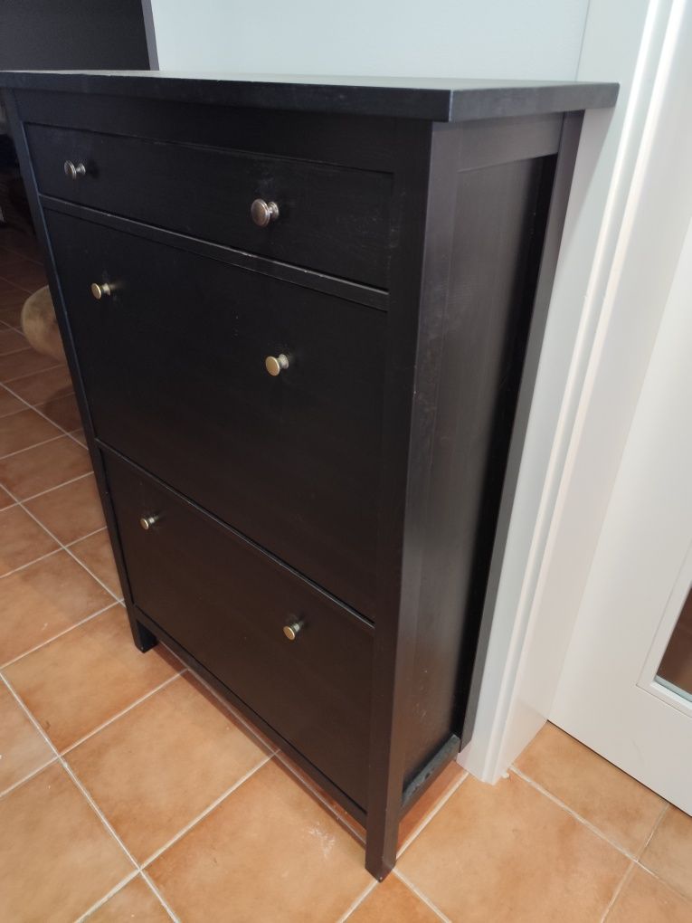 Sapateira IKEA Hemnes , como nova