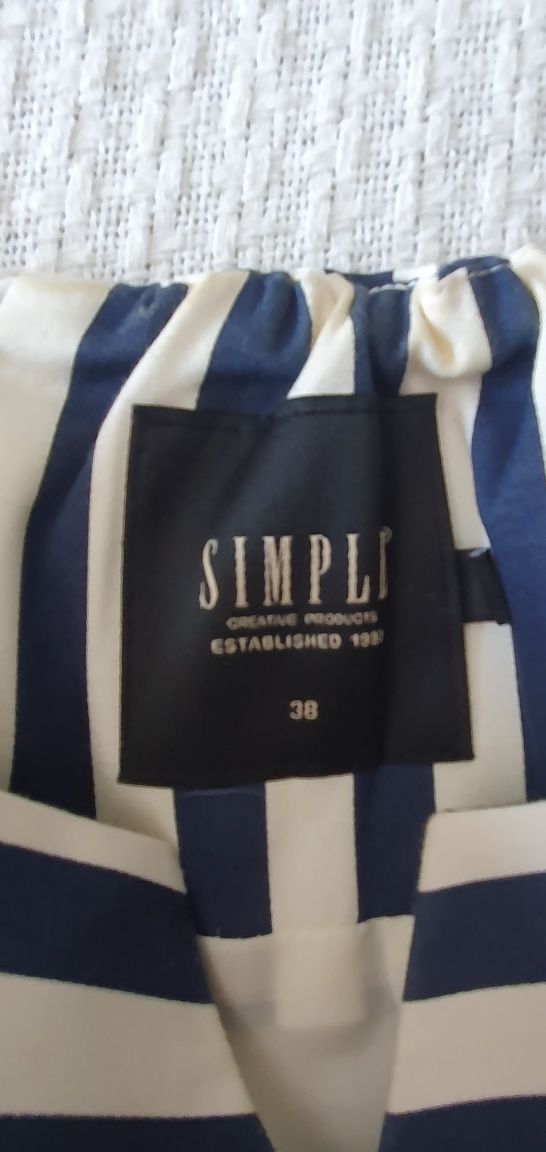 Sukienka koktajlowa SIMPLE