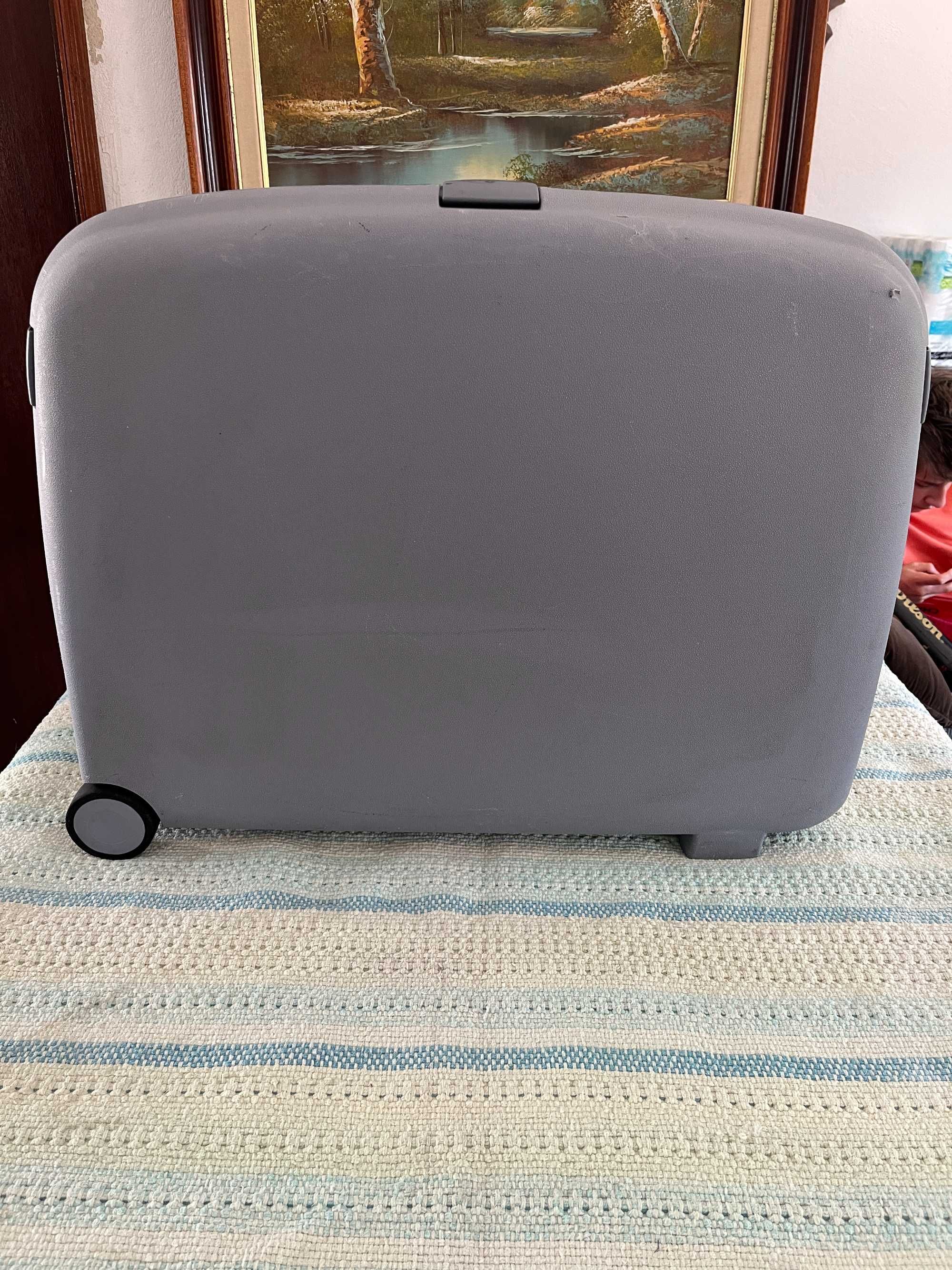 Samsonite - Mala de Viagem Cinzenta com Código e Rígida