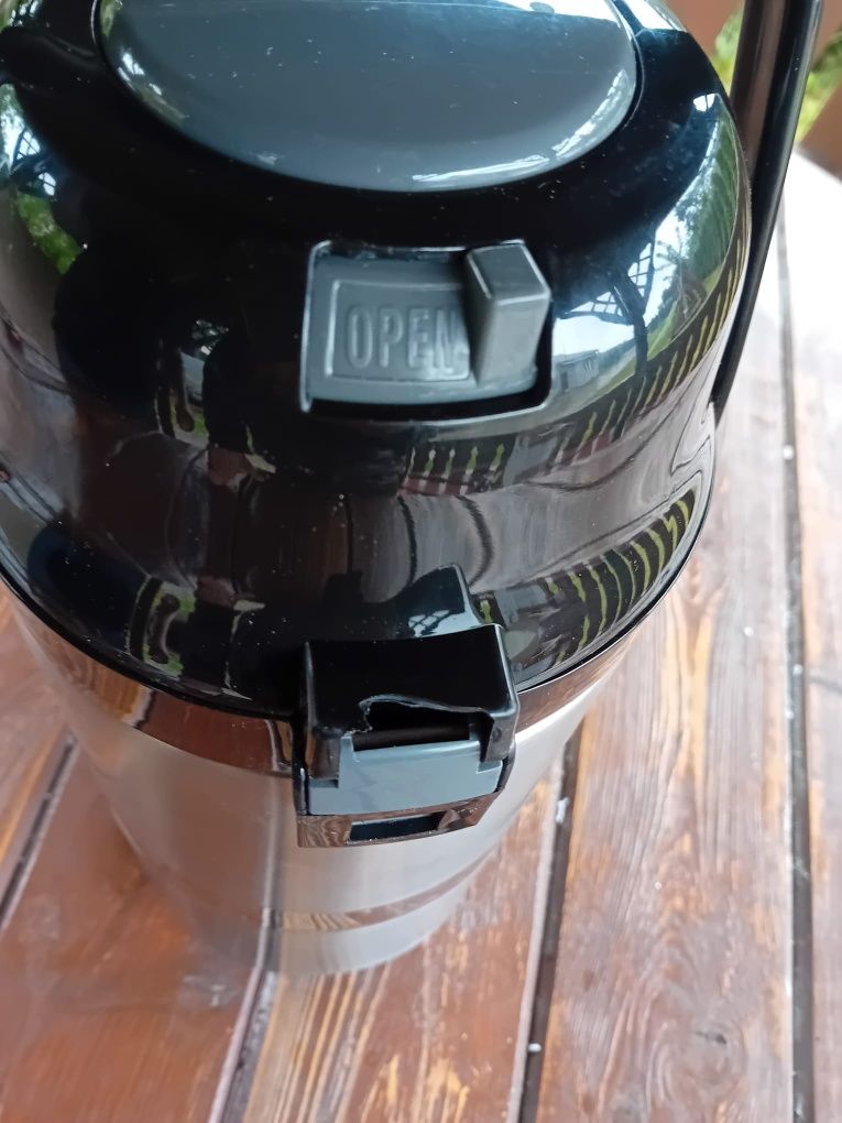 Dzbanek z pompką do kawy 2,5 l Relax Day