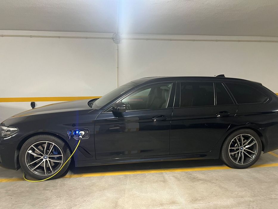 BMW 530 e Pack Desportivo M