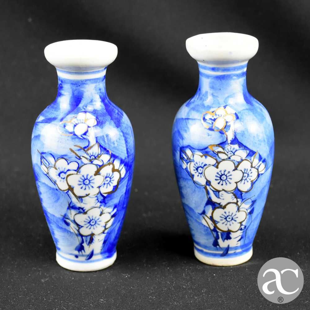 Par pequenas jarras, Porcelana da China, Decoração Flor de Amendoeira