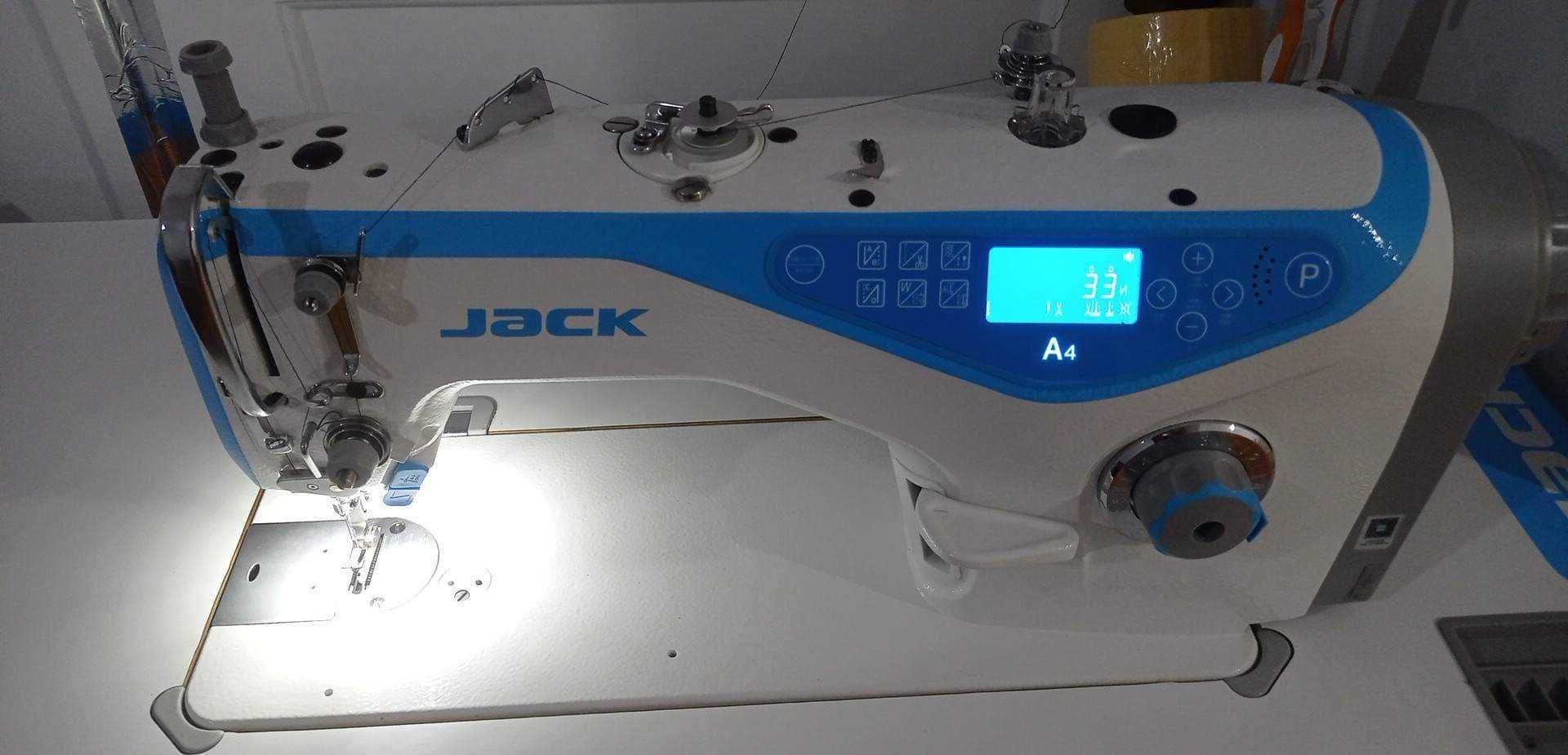 Máquina de costura industrial Jack A4