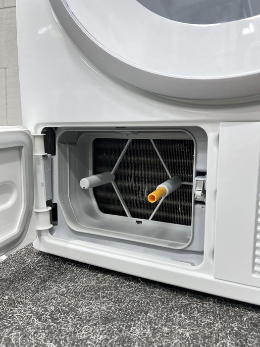 Сушильна машина Miele TWF 620 WP A+++ PerfectDry