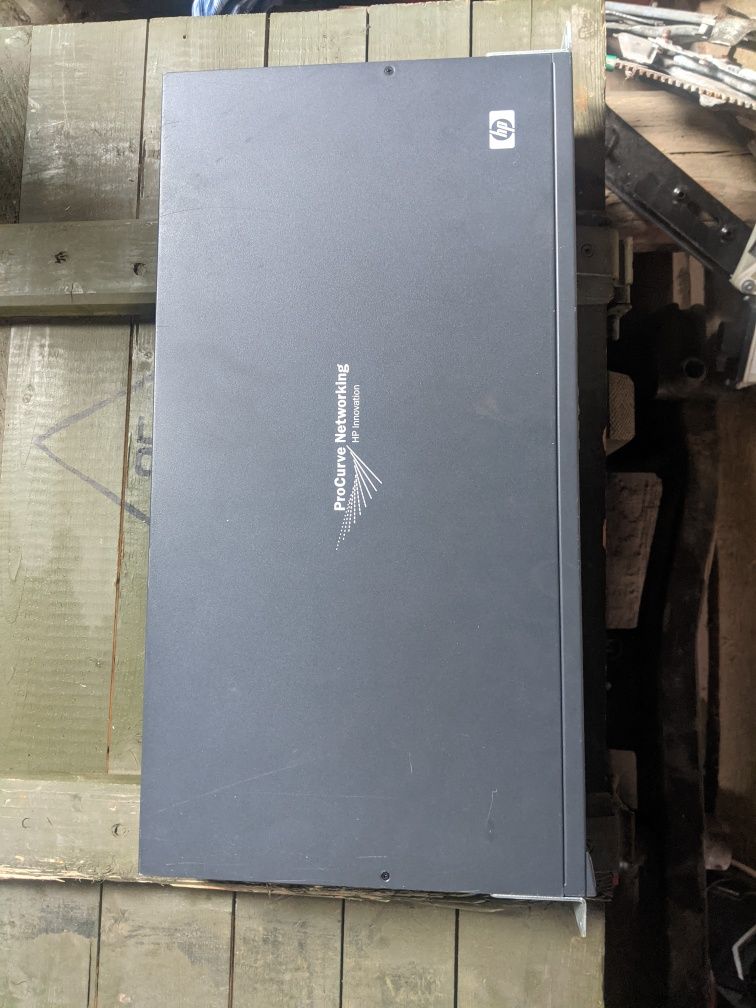 Свіч Switch HP pro curve на 24 порта