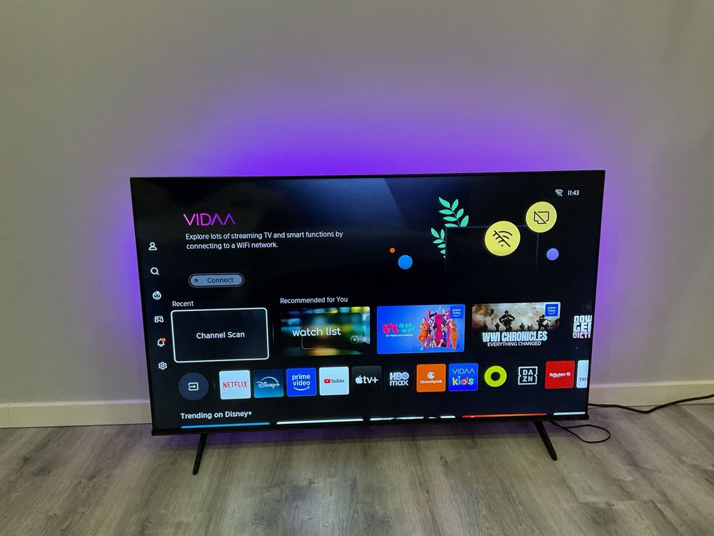 Smart TV 55'' 4K Ultra HD + Ambient Light