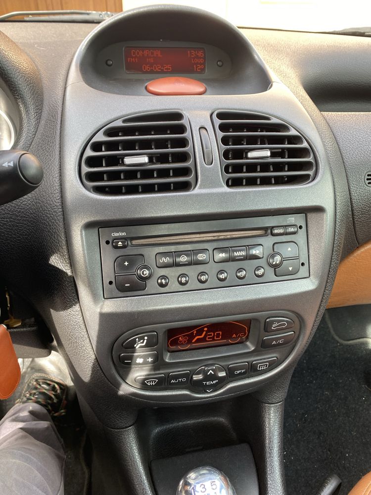 Peugeot 206 cc 1.6 roland garros
