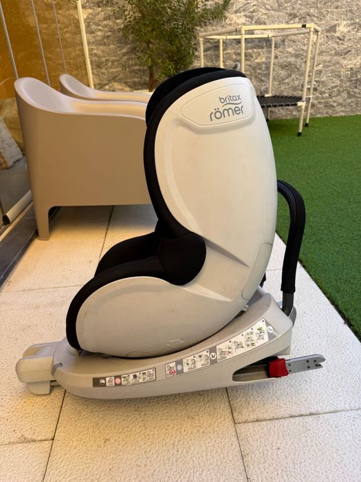 Cadeira Britax Romer dualfix 0-18kg