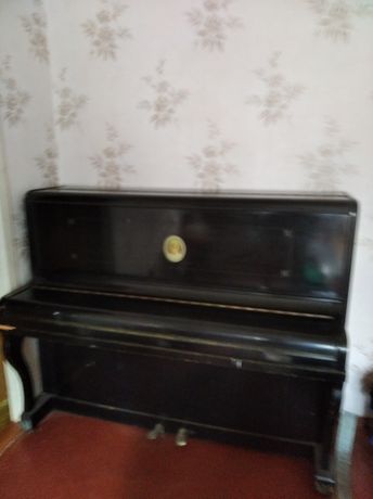 Продам фортепьяно