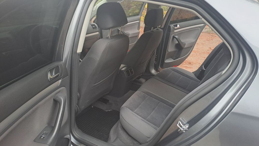 Продам Фольксваген Джета 2006 рік 2.0 FSI