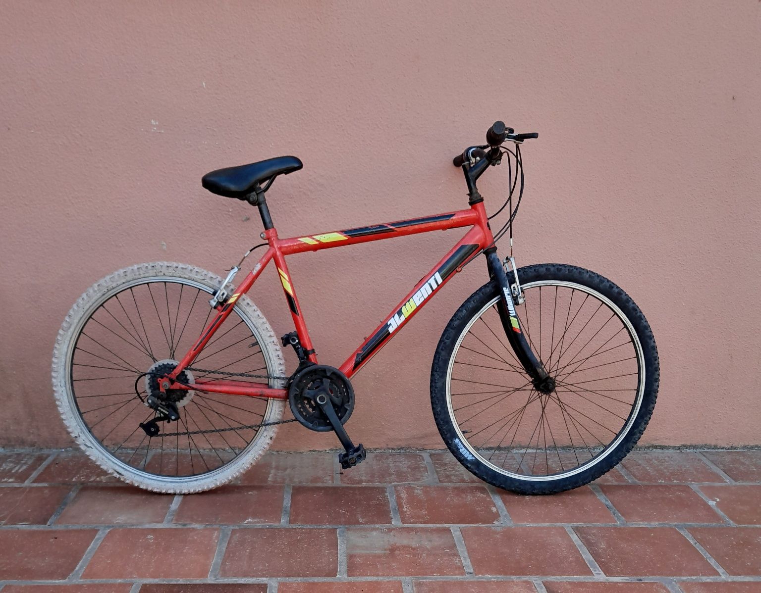 Bicicleta de montanha (mtb)