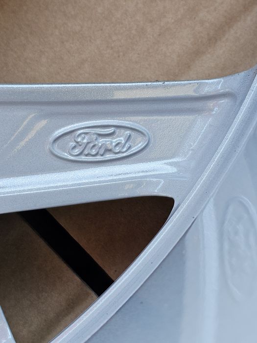NOWE Felgi Ford 5x108 8Jx18 + TPMS